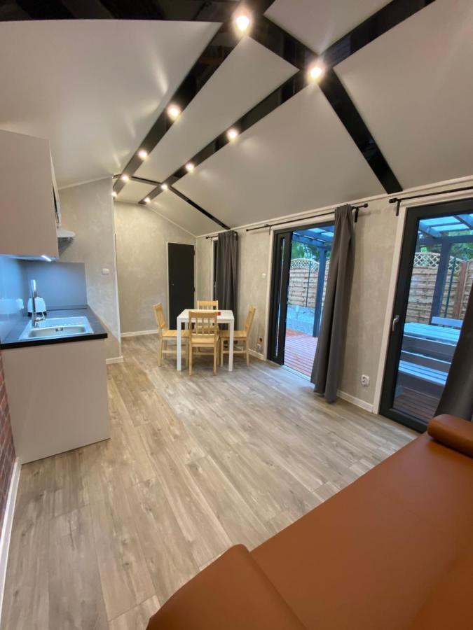 Domy Nad Morzem - Chata Pirata- Tiny House Дзивнув Экстерьер фото