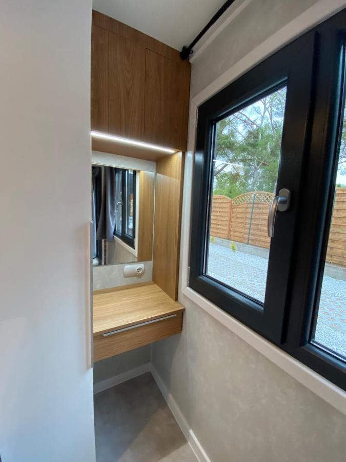 Domy Nad Morzem - Chata Pirata- Tiny House Дзивнув Экстерьер фото